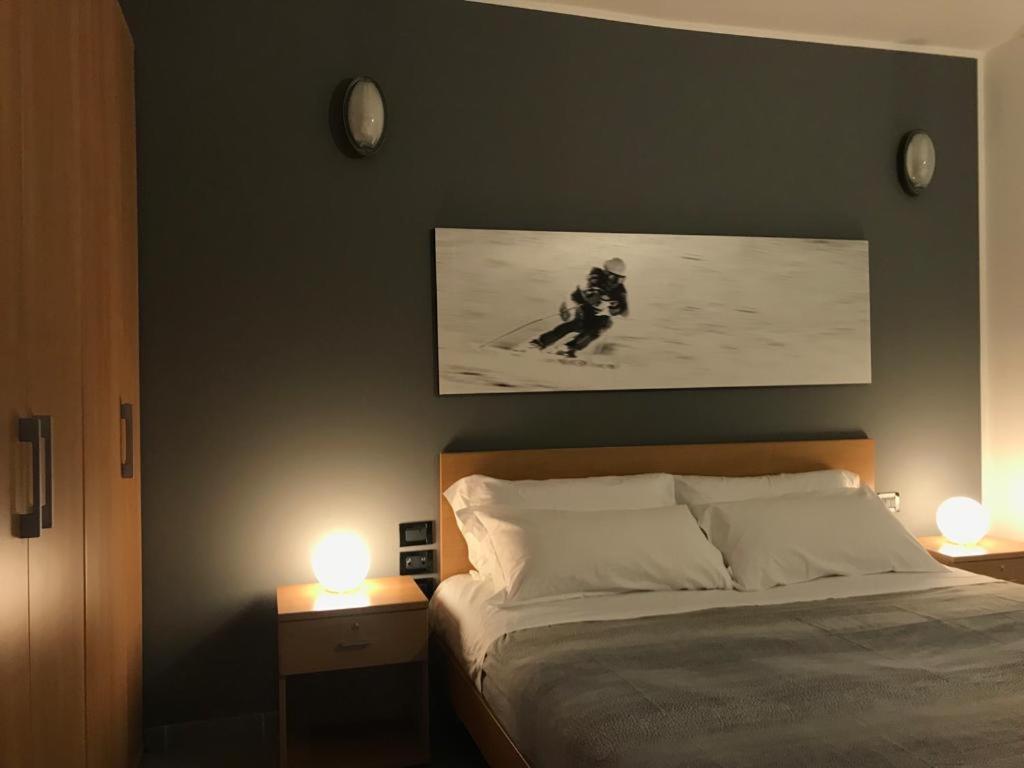 46 Vale C'E' Al Villaggio Olimpico Di Colle Sestriere Екстериор снимка