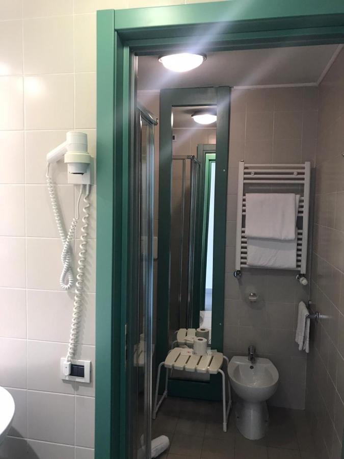46 Vale C'E' Al Villaggio Olimpico Di Colle Sestriere Екстериор снимка